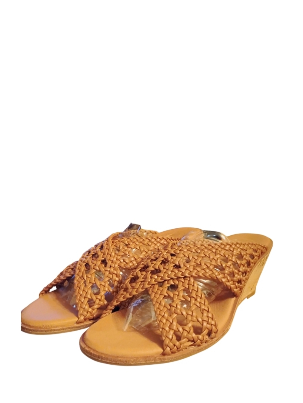 Andre Assous Bryana. Woven,Braided Leather Slide Sandals in Brown